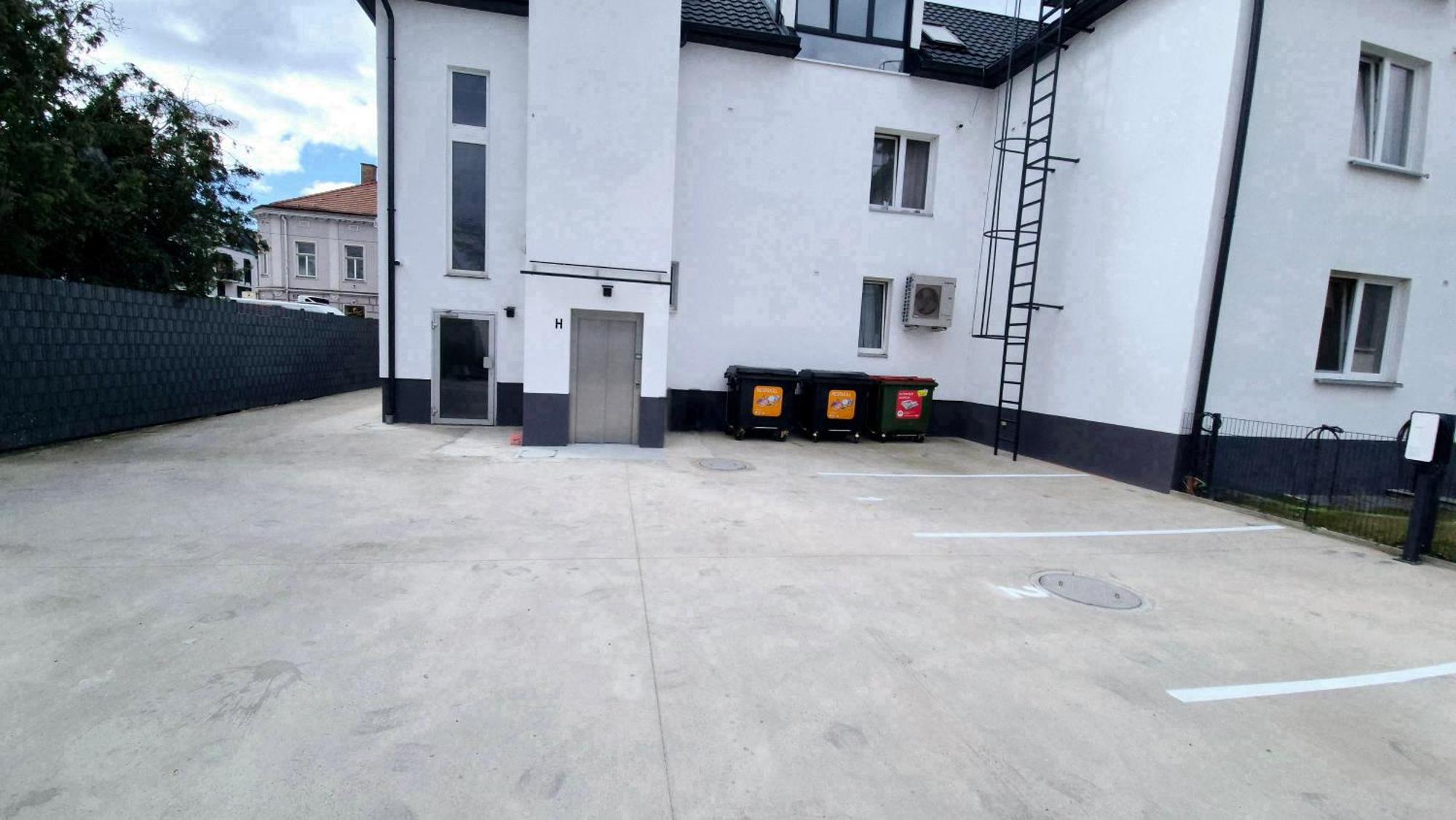 Apartment Moderne Mit Klima, Perfekter Anbindung Ins Zentrum Und Kostenlose Parkplaetze!
