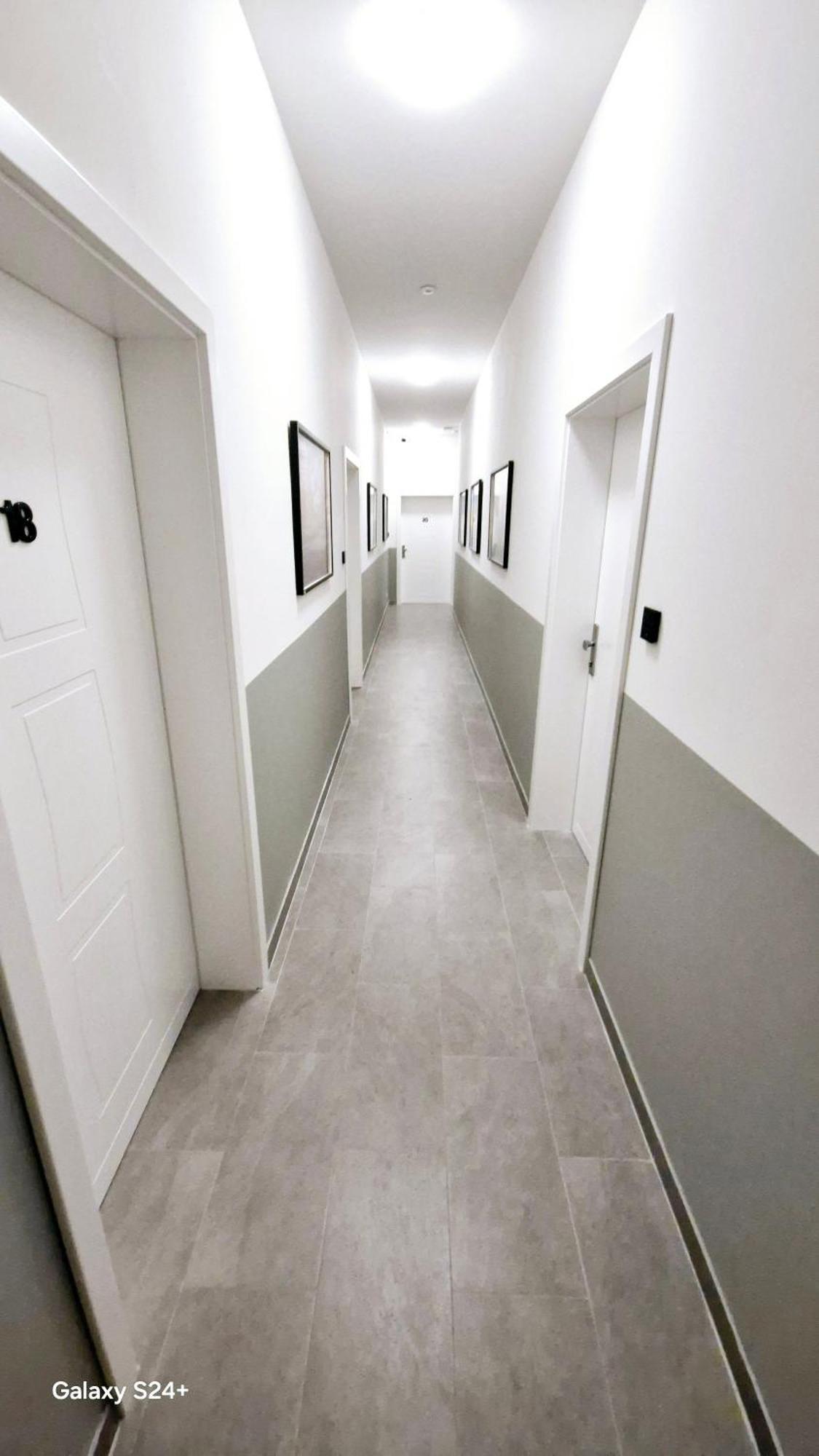 Moderne Mit Klima, Perfekter Anbindung Ins Zentrum Und Kostenlose Parkplaetze! Appartement Vienne