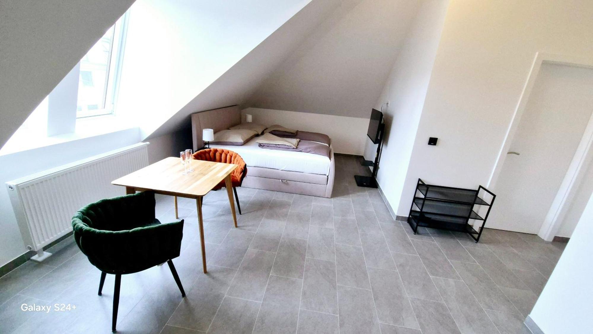 Moderne Mit Klima, Perfekter Anbindung Ins Zentrum Und Kostenlose Parkplaetze! Appartement