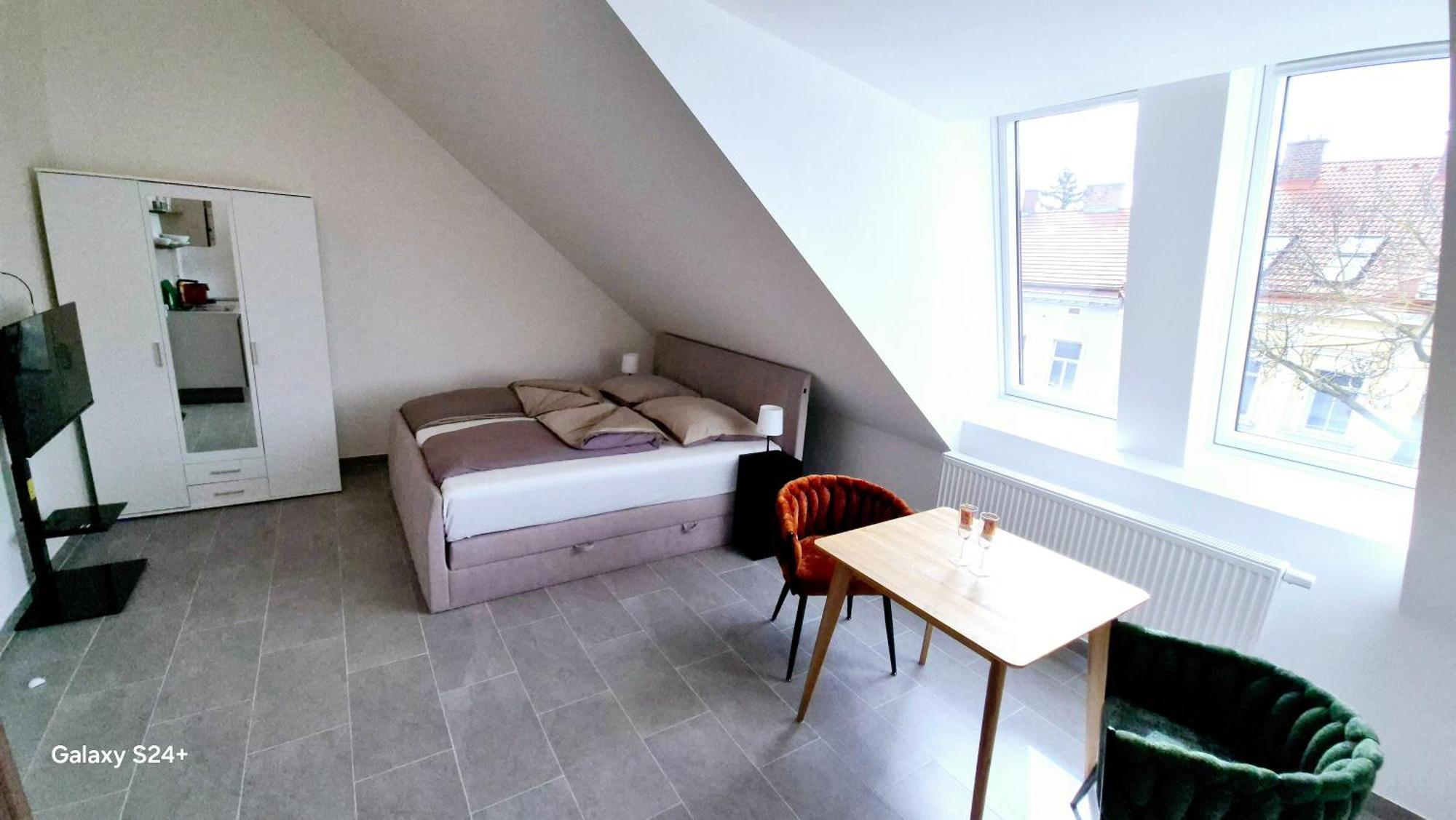 Moderne Mit Klima, Perfekter Anbindung Ins Zentrum Und Kostenlose Parkplaetze! Appartement Wenen