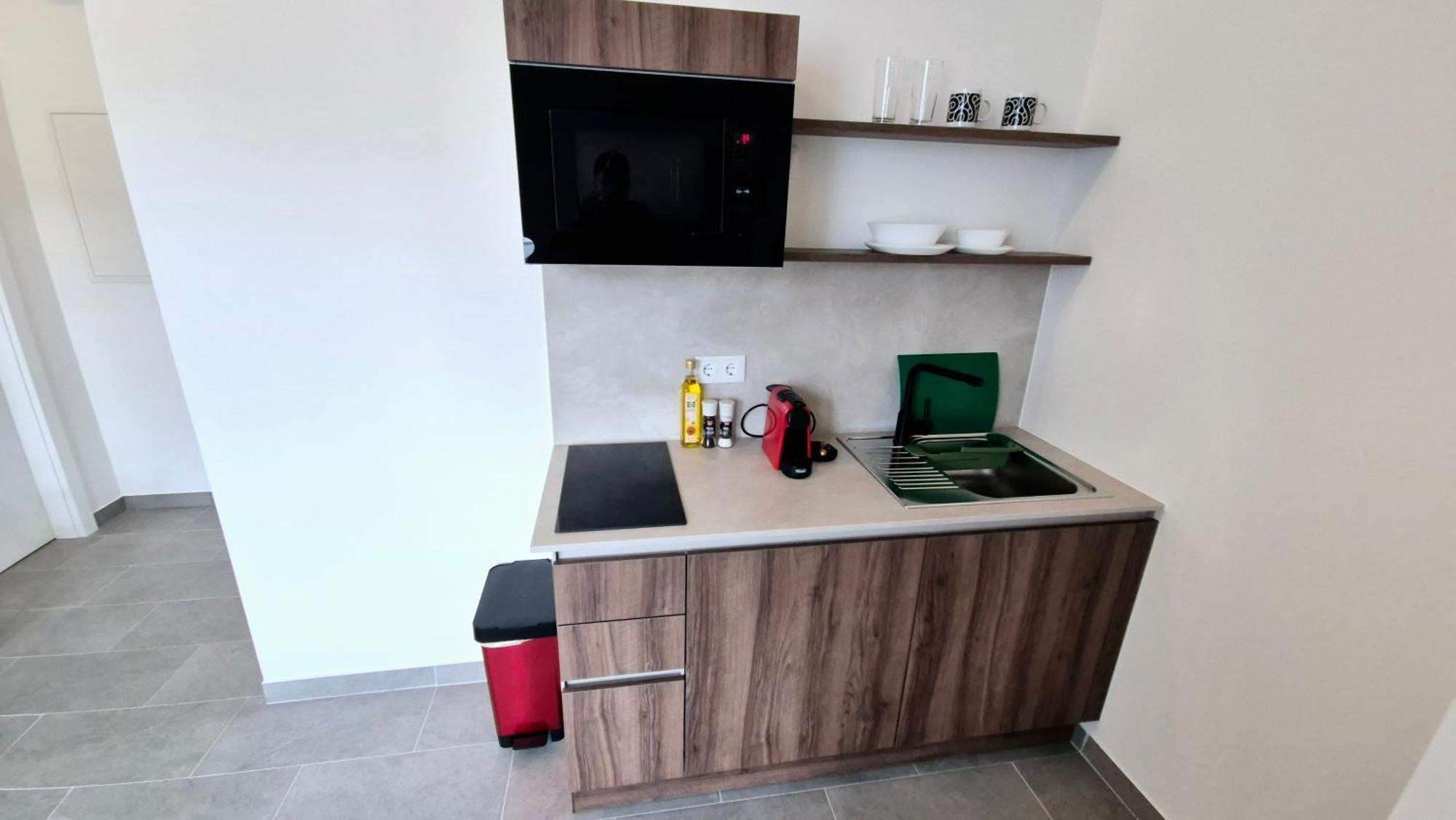 Moderne Mit Klima, Perfekter Anbindung Ins Zentrum Und Kostenlose Parkplaetze! Apartment