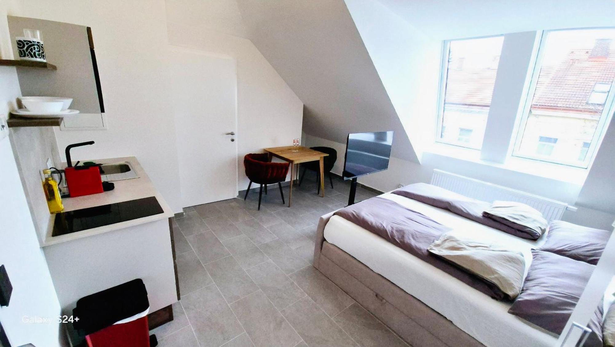 Moderne Mit Klima, Perfekter Anbindung Ins Zentrum Und Kostenlose Parkplaetze! Appartement Wenen